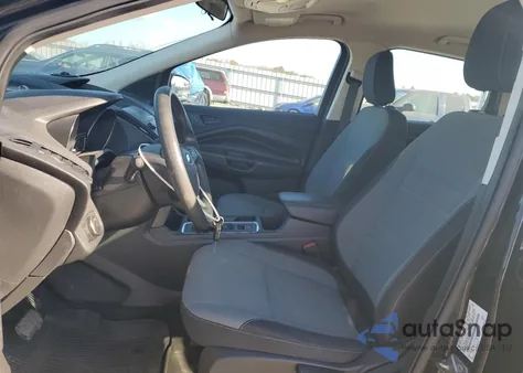 2019 Ford Escape S z USA, uszkodzony, nr VIN 1FMCU0F76KUA66419